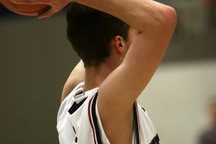 乐鱼体育app下载地址-中国篮球的自信源自坚持，篮球自信作文