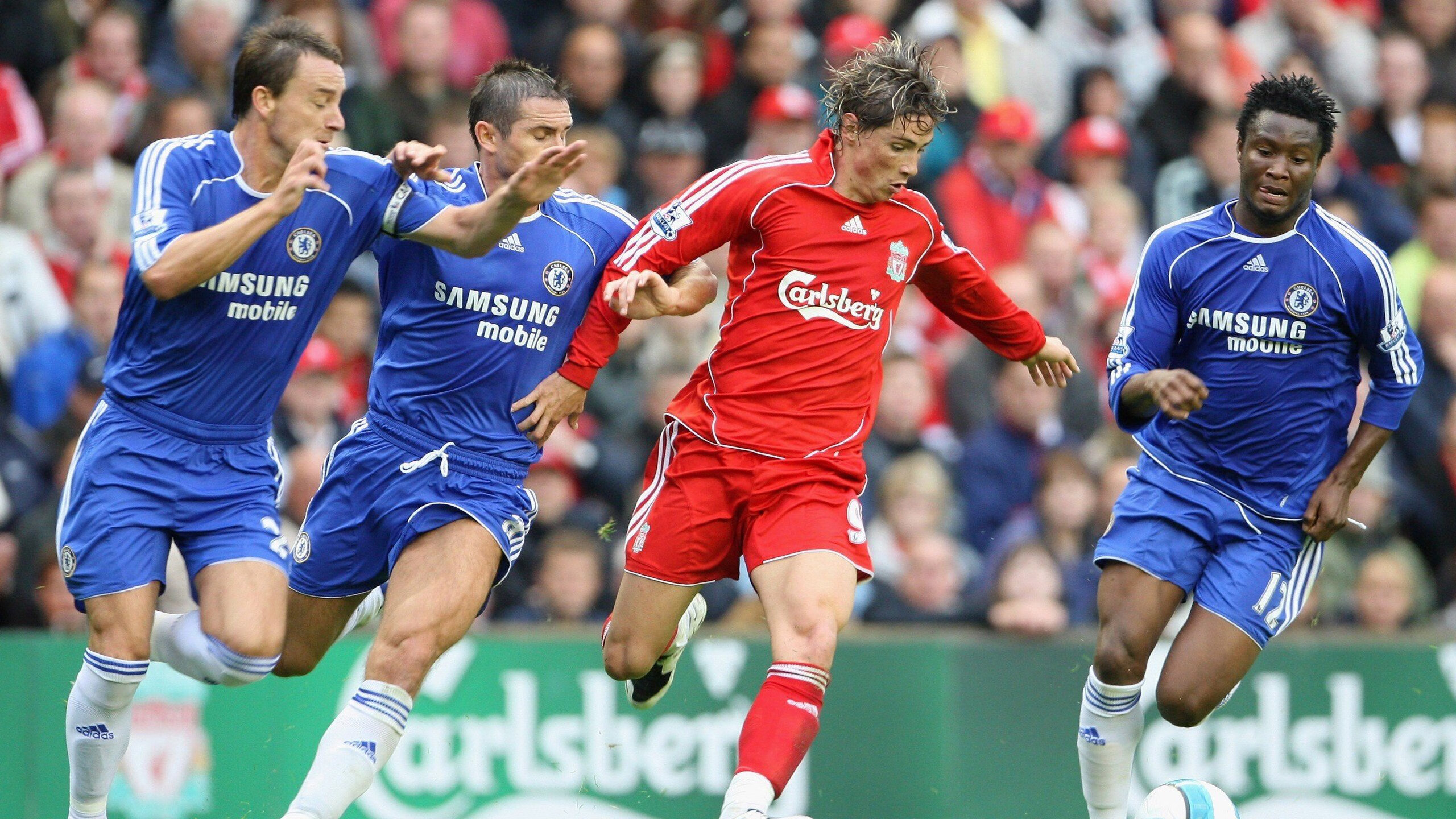 T1战队巅峰操作掌控赛场节奏,t1战队战绩